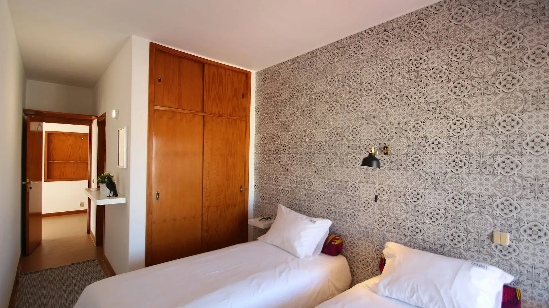 Bn Ghouse Apartment Lisbon