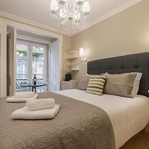 Appartamento Lovelystay - Charming Douradoures I, Lisbona