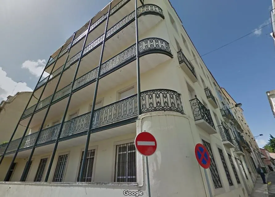 Bn Ghouse Apartment Lisbon