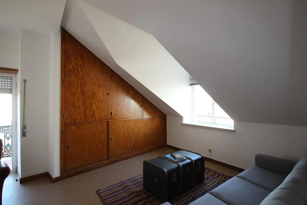 Bn Ghouse Apartment Lisbon